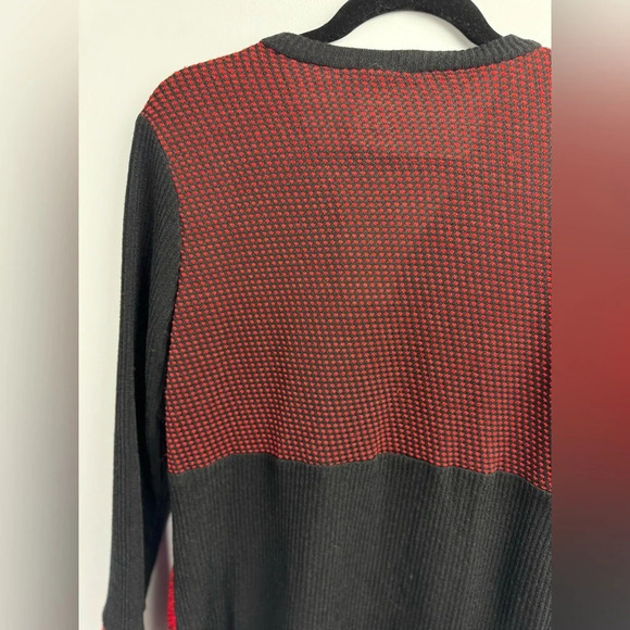Zoe Red Black Colorblock Zip CardiganLightweight Knit Sweater Textured Pattern M - Picture 3 of 6